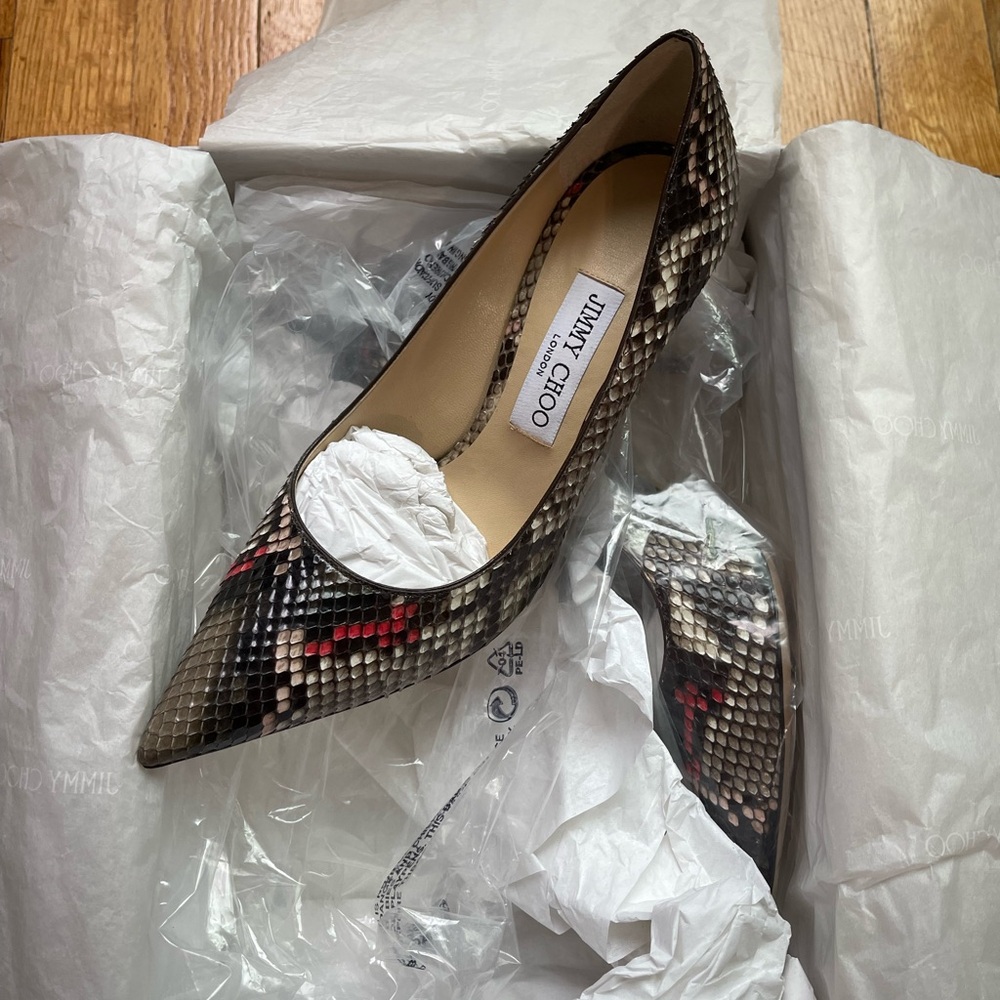 AUTHENTIC - Jimmy Choo Love 100 Snakeskin Pump in a gorgeous sea green mix